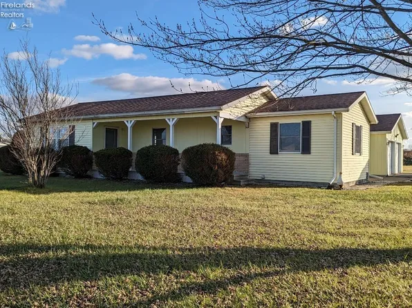2441 County Road 78, Gibsonburg, OH 43431