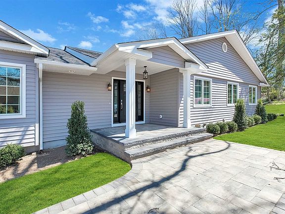 3rd image of 1 Wren Dr