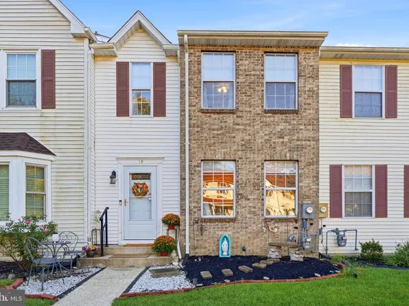 19 Dunmoor Ct N, Hamilton, NJ 08690