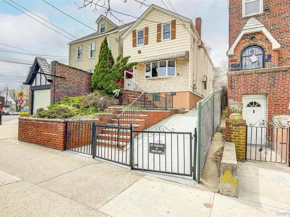 53-74 69th Street, Maspeth, NY 11378