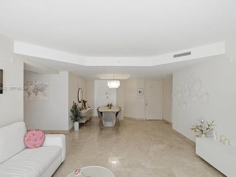 801 Brickell Key Blvd #409 — Photo 6