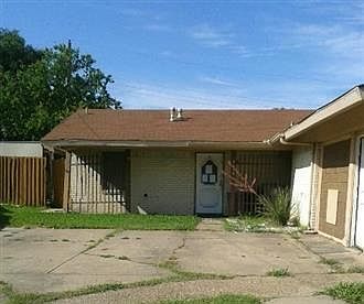 3rd image of 9619 Bluffcreek Dr