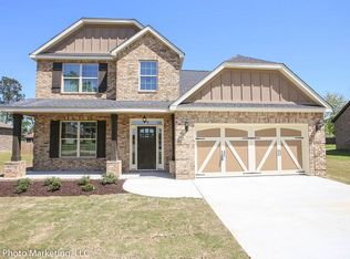 301 Morgan Ranch Cir, Bonaire, GA 31005