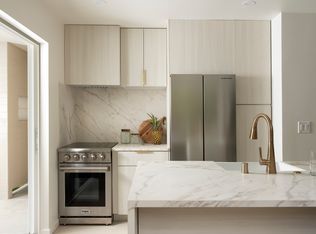 425 Kawailoa Rd #B-1, Kailua, HI 96734