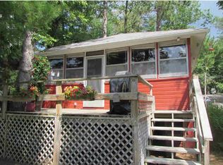 N2527 Cleghorn Rd, Waupaca, WI 54981