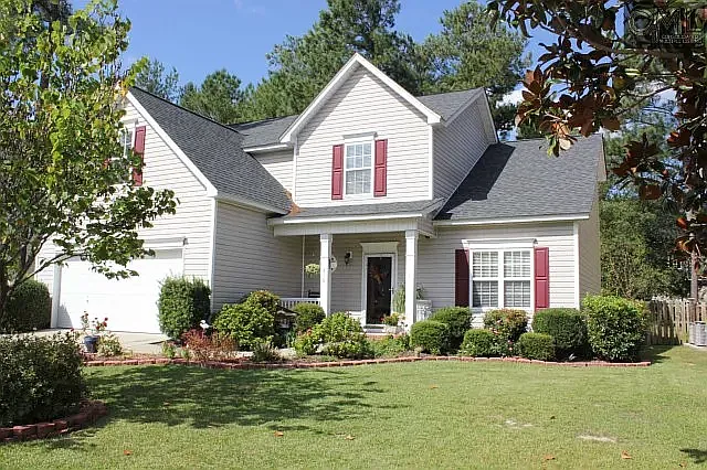 4 bed, 2.5 bath, 2327 sqft, $2,350 — Photo 1
