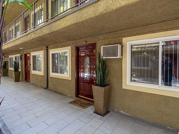 4th image of 3220 Altura Ave APT 120