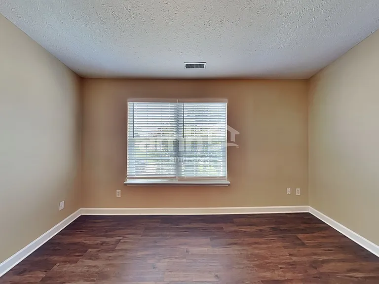 6012 Mountview Dr — Photo 14
