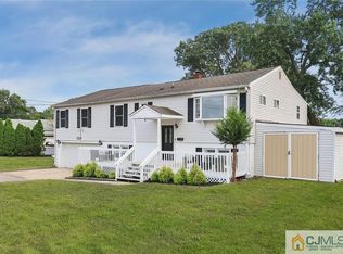 22 Cherry Ln, Parlin, NJ 08859