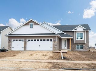 5321 178th St W, Lakeville, MN 55044