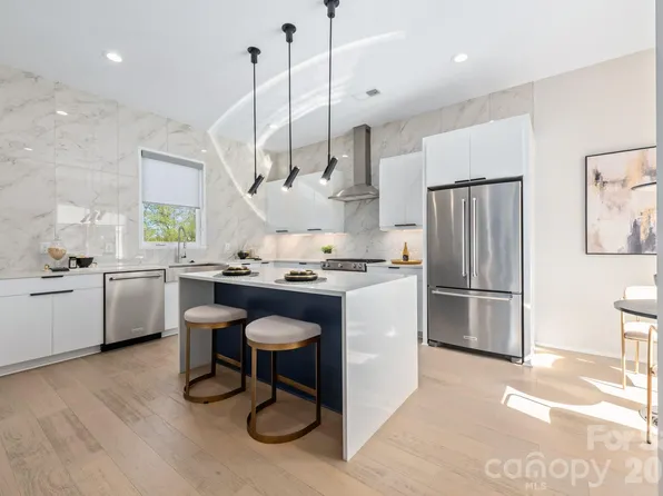 3108 Kirkland Ave, Charlotte, NC 28208