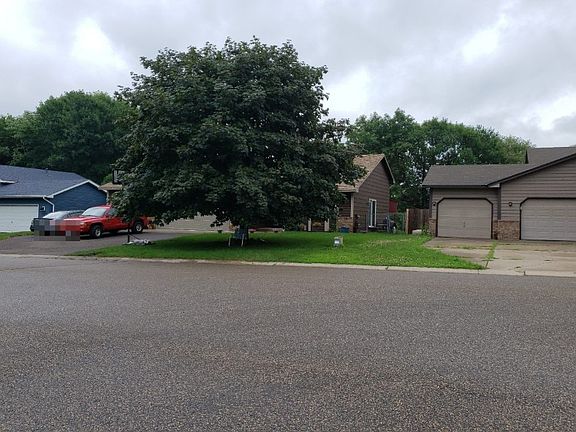 2nd image of 3793 Hamlet Ave N