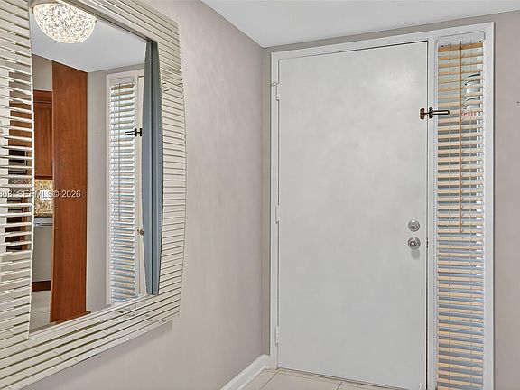 4th image of 5901 Camino Del Sol APT 207