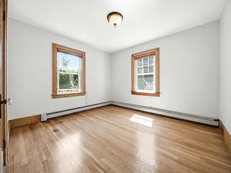345 Coolidge Ave — Photo 17