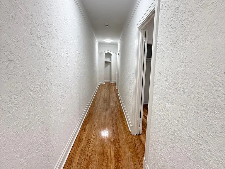 235 Cooper St #2 — Photo 10