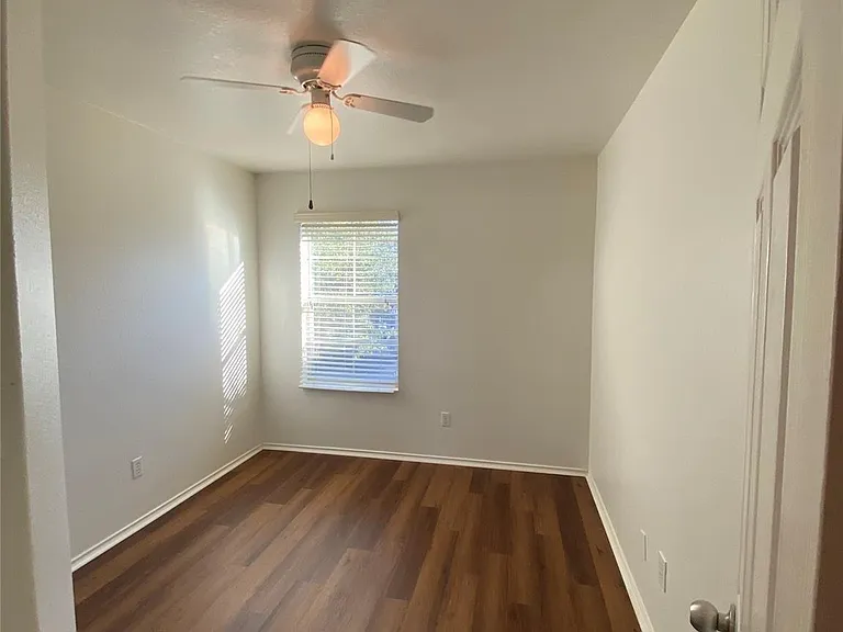 16750 Libson Falls Dr — Photo 8