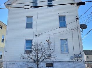 22 Bloomingdale Ave, Pawtucket, RI 02860