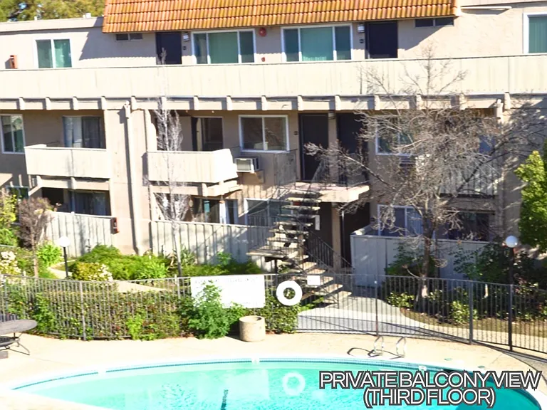 Cannery Apartments — Photo 31
