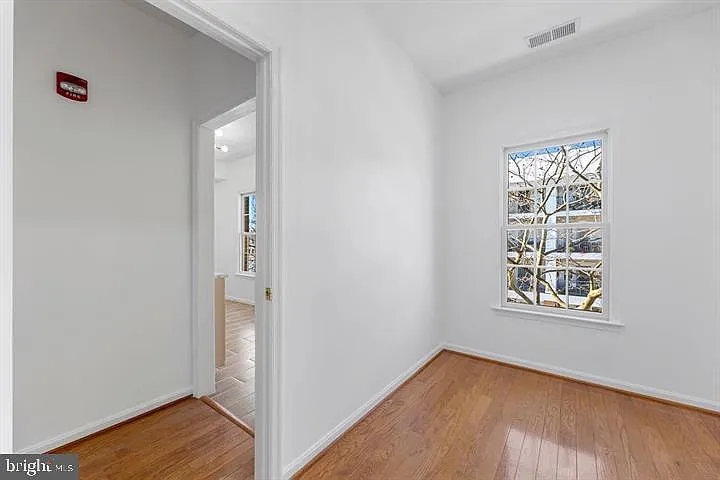 232 Main St #4 — Photo 9