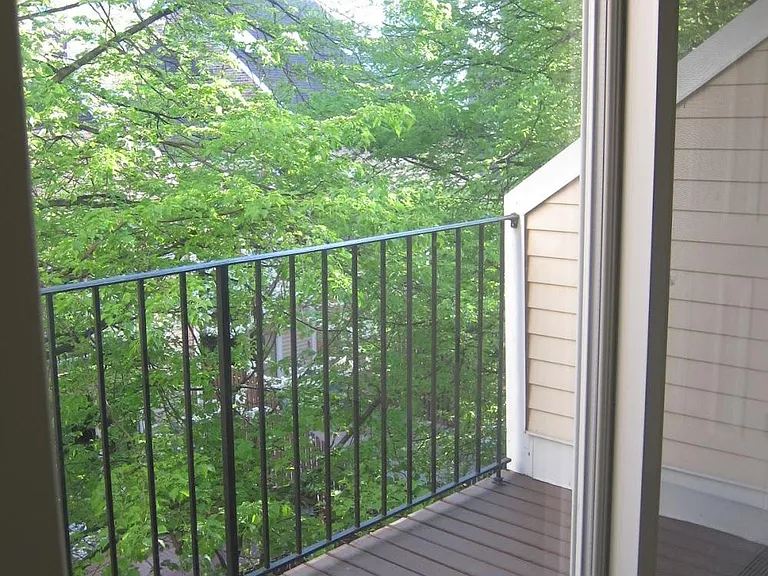 31 Highland Rd — Photo 10