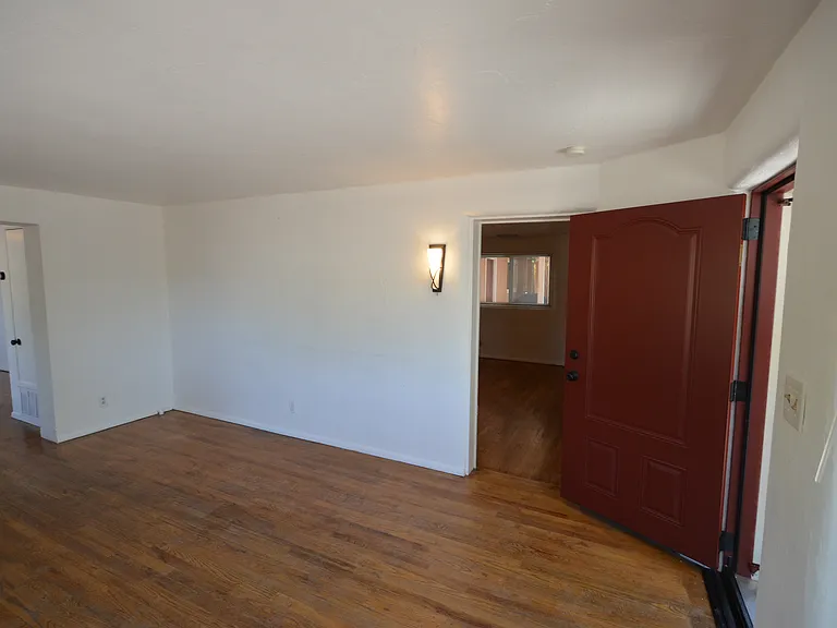 303 Villeros St — Photo 15