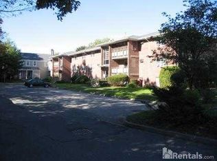 204 Rock St APT L1, Norwood, MA 02062