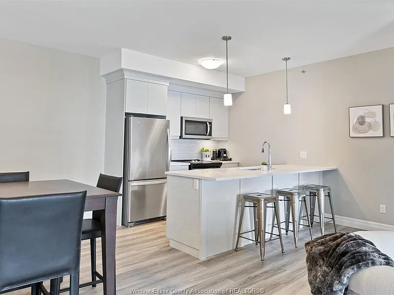 728 Brownstone Dr #407 — Photo 3
