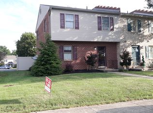 15 William Penn Dr, Chambersburg, PA 17201