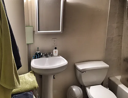 Rented by Jack B Shapiro | media 21