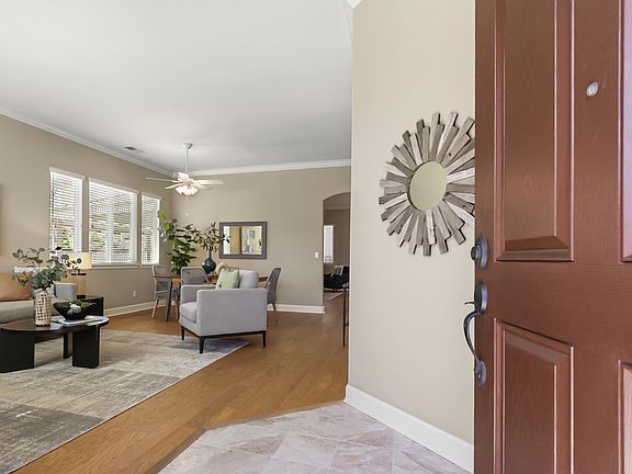 4th image of 6417 Camellia Point Way