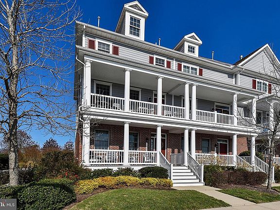 3rd image of 36406 Azalea Ave