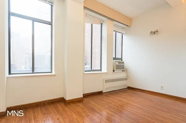 Rented by MNS Marketing | media 2