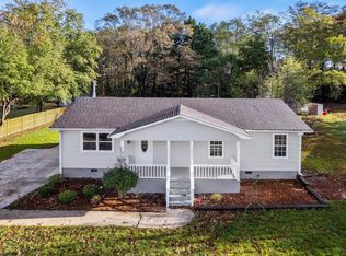 6 Meadowview Dr, Taylors, SC 29687