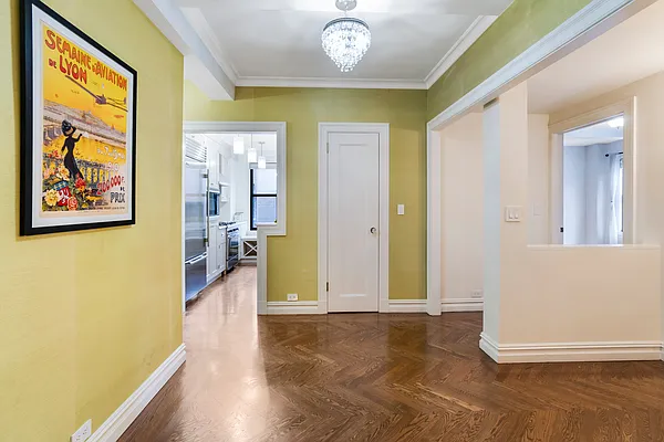 Sold by Compass | media 8