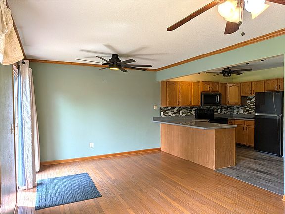 3rd image of 1230 Hardin Dr APT 1