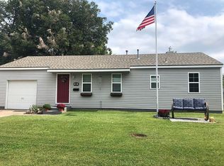 830 Park St, Miami, OK 74354