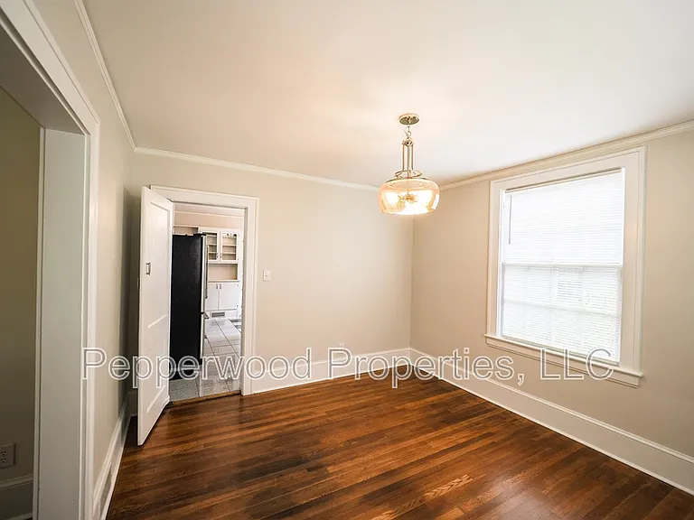 771 Palmetto St — Photo 4