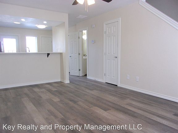 4th image of 3719 N St Charles St #5594422