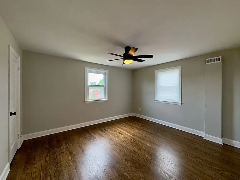 205 Sipple Ave — Photo 19