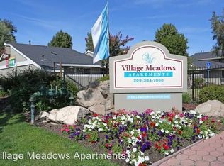 1175 Loughborough Dr APT 7, Merced, CA 95348