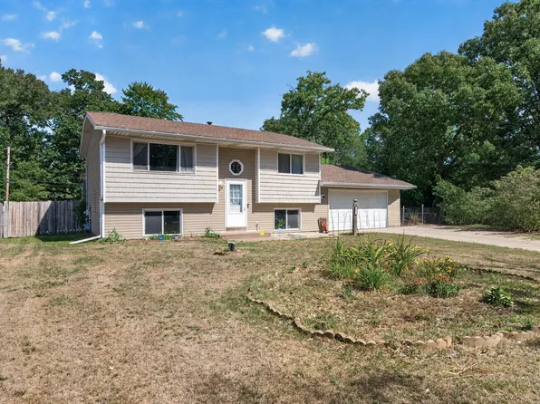 8571 240th Ave NE, Stacy, MN 55079