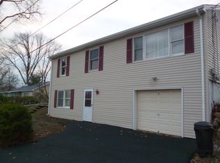 63 Calumet Ave, Lake Hiawatha, NJ