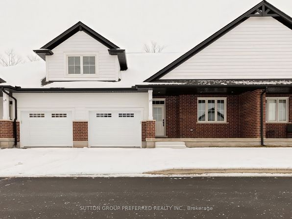 175 Glengariff Dr #16, Southwold, ON N5P 3T2