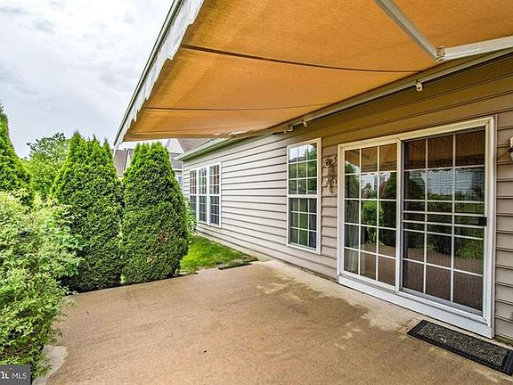 5th image of 130 Lantana Dr