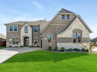 1902 Winter Ln, Midlothian, TX 76065