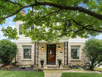 1052 S Roosevelt Ave, Bexley, OH, 43209