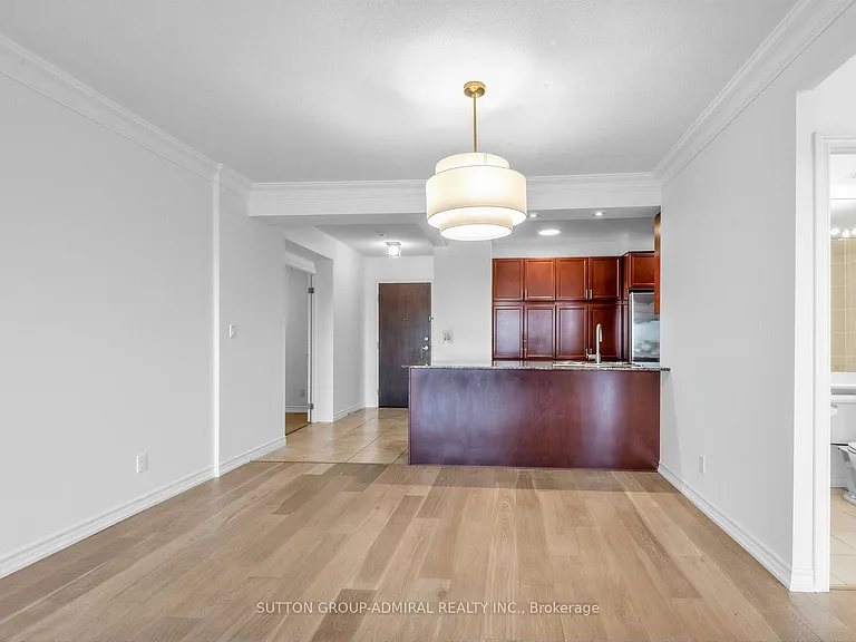 88 Promenade Cir #408 — Photo 11