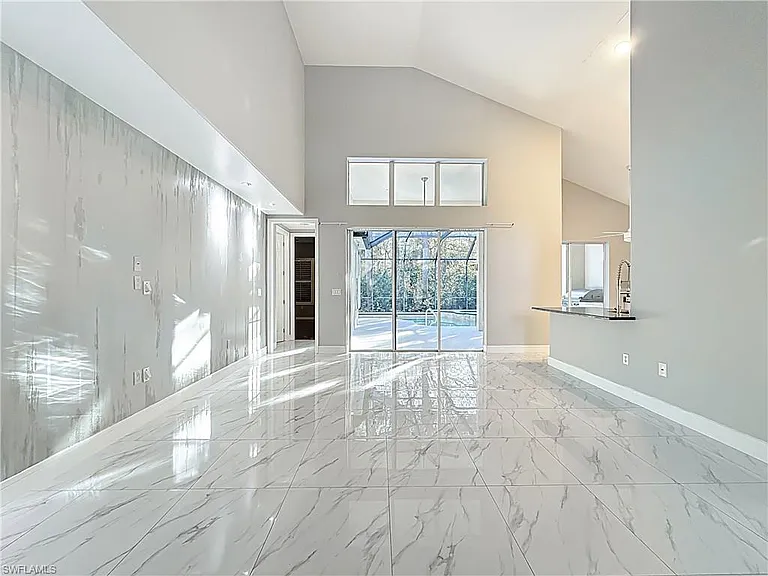 12909 Brynwood Way — Photo 3