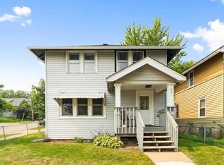 901 E 9th St, Duluth, MN 55805