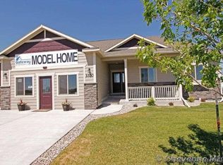3707 Blue Sage Rd, Cheyenne, WY 82001